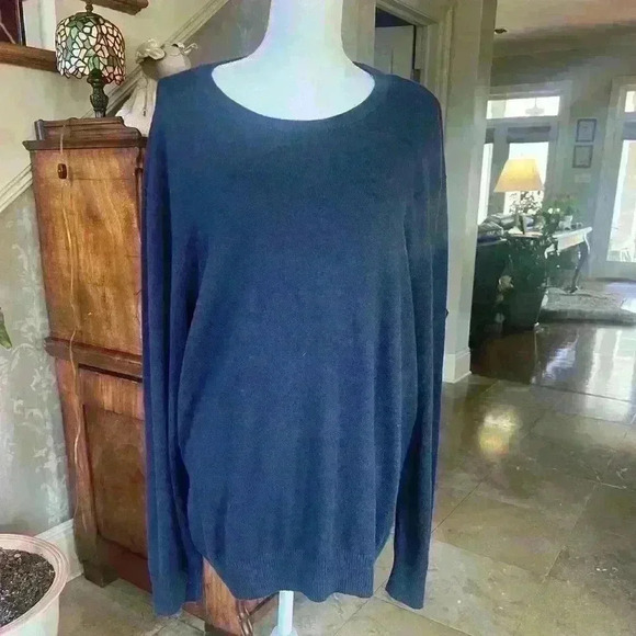 Hawker Rye men’s Cashmere Blend navy crew neck sweater Large. - Picture 2 of 7